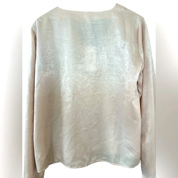 Reformation Ian Top in Champagne - Picture 9 of 12